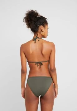 Bruno Banani TRIANGLE ALEXA SET - Bikini - Oliv -Frauen Geschäft 172a8349245b462192165b191fc61f32