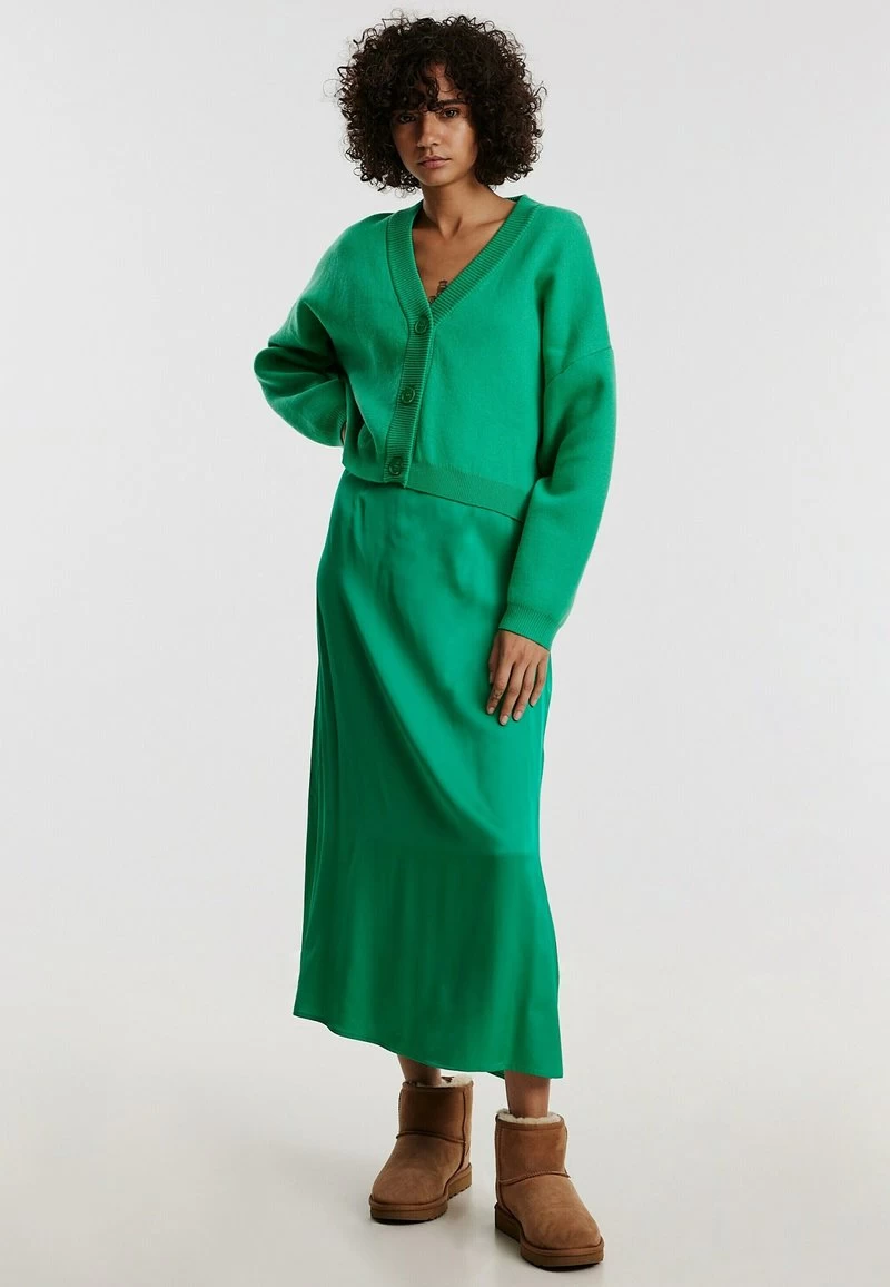 EDITED ETTA - Strickjacke - Grün 4 EDITED ETTA - Strickjacke - Grün – Bild 2