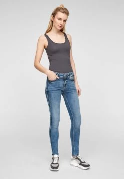 Frauen Geschäft -Frauen Geschäft 28112690ad944f8d937157b4a76c4d76