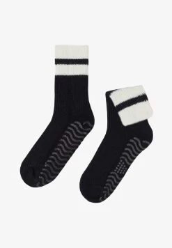 Calzedonia Socken - Rosso Scuro 11 Calzedonia Socken - Rosso Scuro -Frauen Geschäft 292c2772974b4aefa159888cd36ac3b5