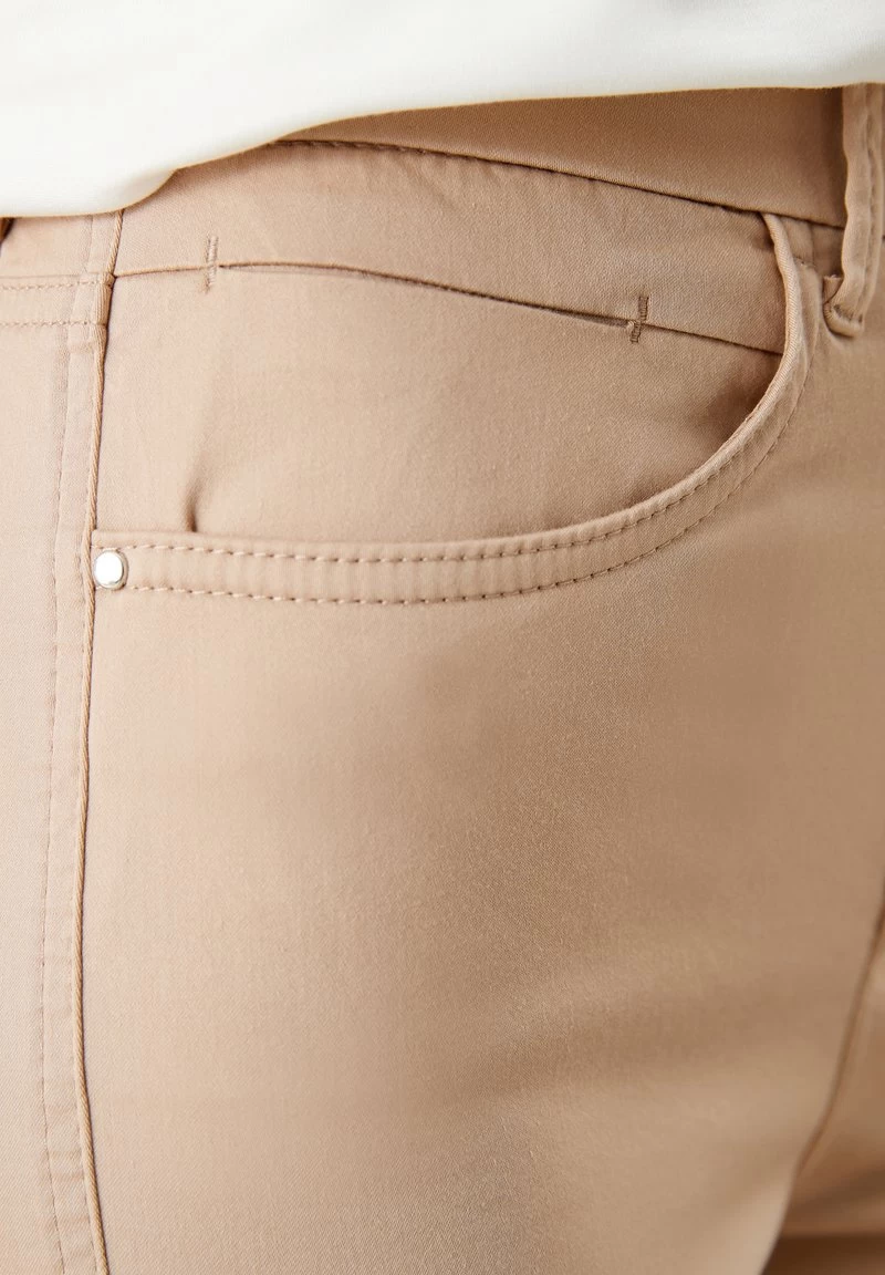 S.Oliver BLACK LABEL BROEKEN - Stoffhose - Beige 8 S.Oliver BLACK LABEL BROEKEN - Stoffhose - Beige – Bild 6