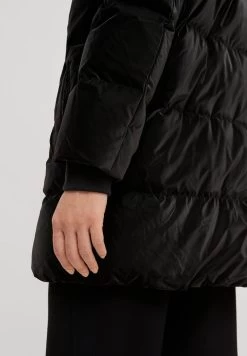 Comma MATTER OPTIK - Daunenmantel - Black 11 Comma MATTER OPTIK - Daunenmantel - Black -Frauen Geschäft 38b25d2c56c44a76b686a8450b65f8f0