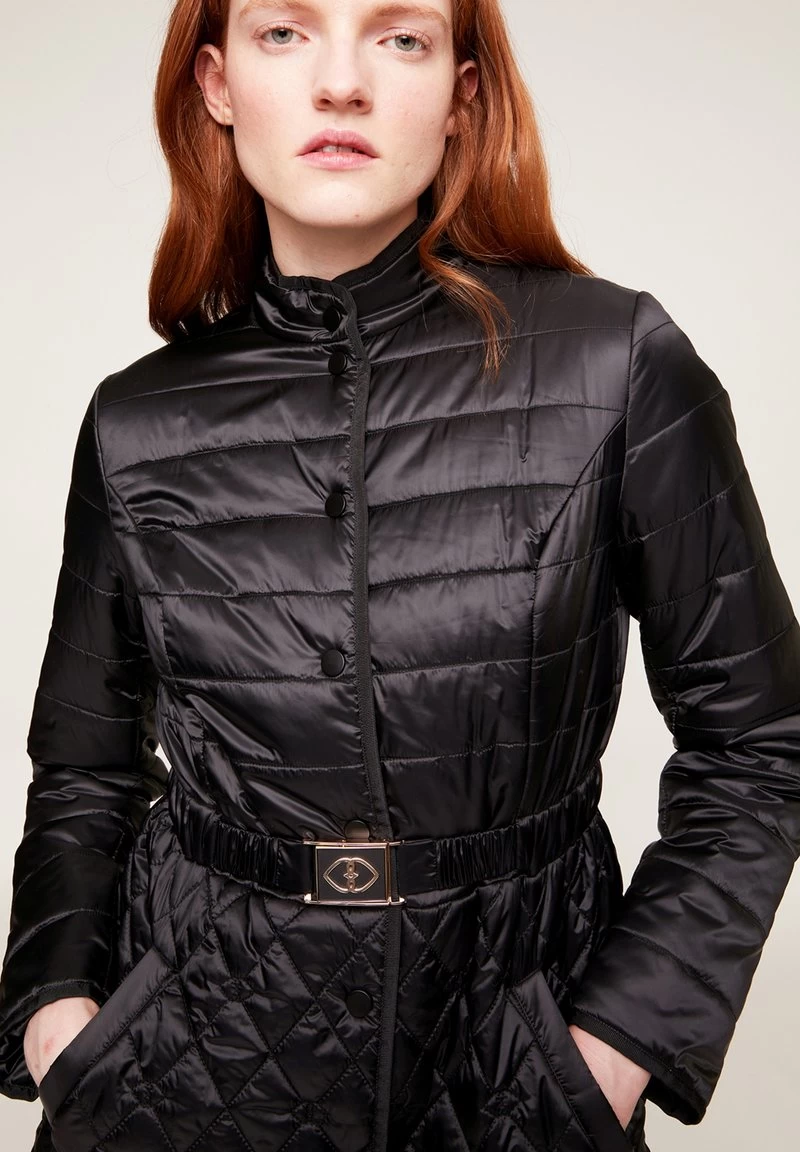 RAUTENFÖRMIGER VERARBEITUNG - Wintermantel - Nero 5 RAUTENFÖRMIGER VERARBEITUNG - Wintermantel - Nero – Bild 3