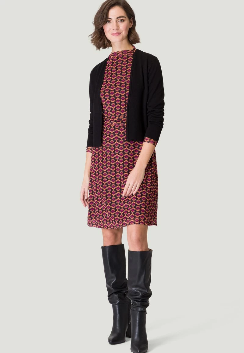 Zero MIT RETROPRINT - Freizeitkleid - Blackpink 4 Zero MIT RETROPRINT - Freizeitkleid - Blackpink – Bild 2