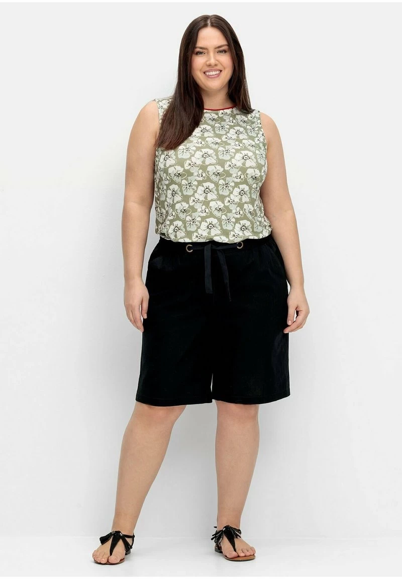 Sheego BERMUDAS - Shorts - Schwarz 4 Sheego BERMUDAS - Shorts - Schwarz – Bild 2