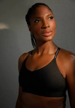 Next ACTIVE HIGH IMPACT - Sport-BH Mit Mittlerer Stützkraft - Black -Frauen Geschäft 59f7468726d840b6b40284c0dd5f99e2 1