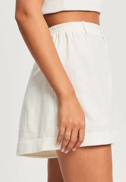 Calli CHARLIE - Shorts - White -Frauen Geschäft 5c80265787b2464c8f805dece2988ed3