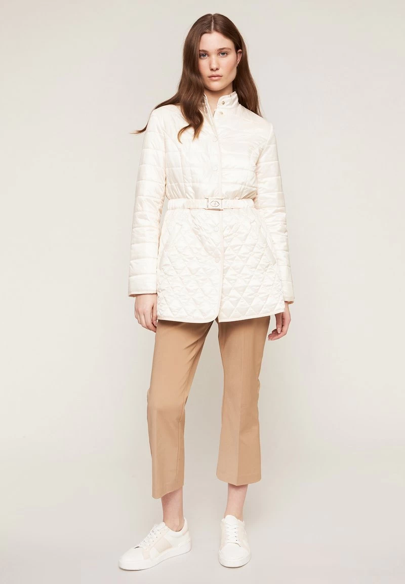 RAUTENFÖRMIGER VERARBEITUNG - Wintermantel - Nero 7 RAUTENFÖRMIGER VERARBEITUNG - Wintermantel - Nero – Bild 5