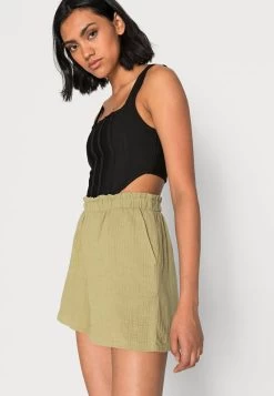 Vero Moda VMNATALI - Shorts - Sage Solid 12 Vero Moda VMNATALI - Shorts - Sage Solid -Frauen Geschäft 6445afdc38624e91b80472830914fd9f