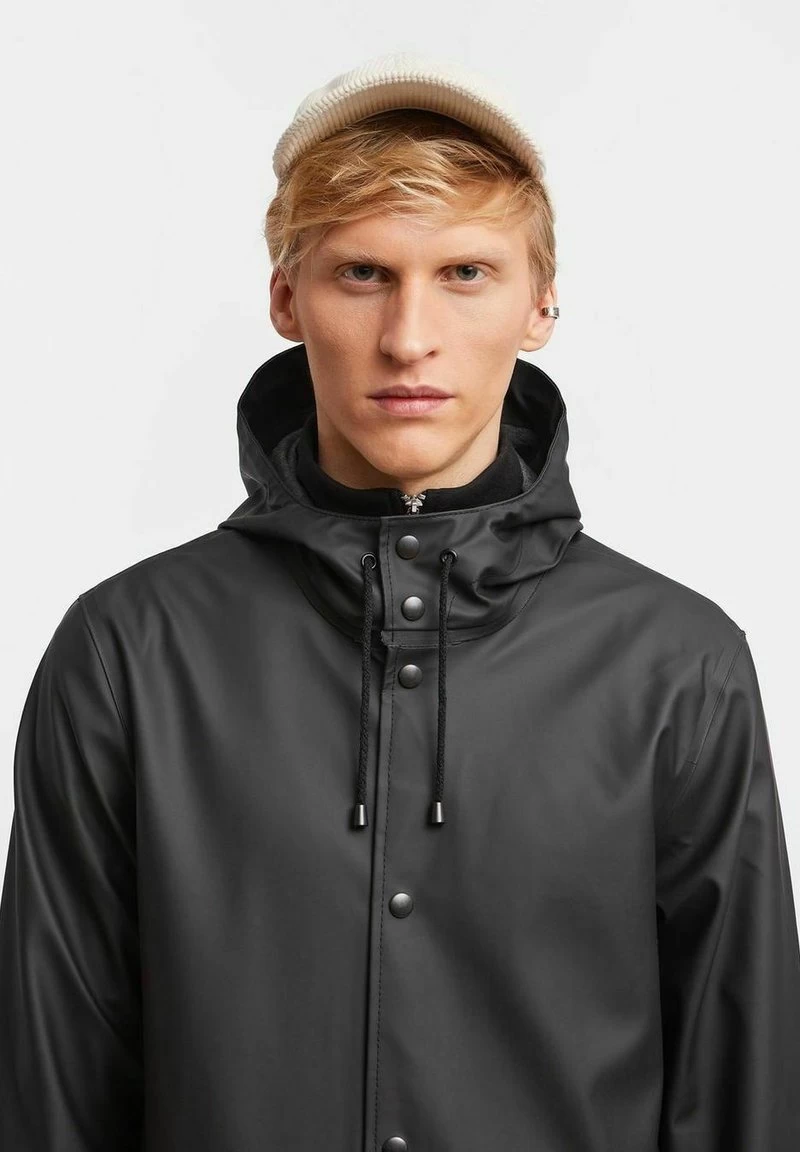 Stutterheim STOCKHOLM LONG PRINT - Regenjacke / Wasserabweisende Jacke - Black 7 Stutterheim STOCKHOLM LONG PRINT - Regenjacke / Wasserabweisende Jacke - Black – Bild 5