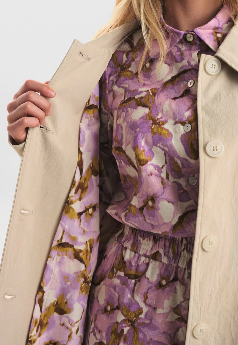 NUELLA - Trenchcoat - Hummus 6 NUELLA - Trenchcoat - Hummus – Bild 4