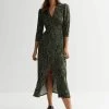 New Look ANIMAL PRINT COLLARED 3/4 SLEEVE SPLIT FRONT MIDI - Etuikleid - Green Pattern -Frauen Geschäft 6d2c6e013ded497bb89a0ee37787f3e7