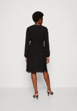 Marc O'Polo DRESS FEMININ STYLE DEEP V-NECK FITTED WAIST - Freizeitkleid - Black 10 Marc O'Polo DRESS FEMININ STYLE DEEP V-NECK FITTED WAIST - Freizeitkleid - Black -Frauen Geschäft 6d741dde53de4f2990896adfe6d4cdaa