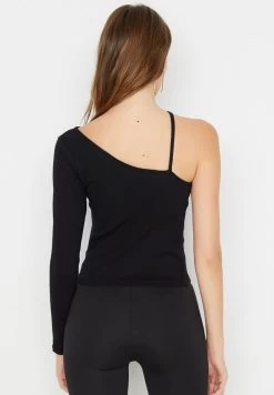 Trendyol Langarmshirt - Black -Frauen Geschäft 753d3a7f1b5a424c8665334e8ff56cee