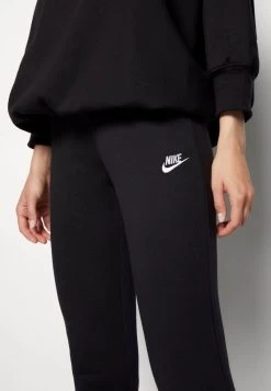 Nike Sportswear CLUB PANT TIGHT - Jogginghose - Black/white -Frauen Geschäft 790b736635094094881ecf2ca90ba3fc