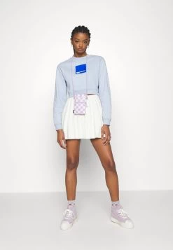 Karl Lagerfeld Jeans CROPPED BLOCKED - Sweatshirt - Light Blue 9 Karl Lagerfeld Jeans CROPPED BLOCKED - Sweatshirt - Light Blue -Frauen Geschäft 7974359ef45c4dbfb5645ff5c526ffd0