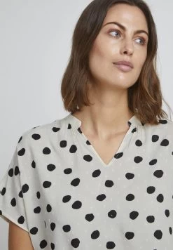 Fransa FRFANEMMA - Bluse - White 11 Fransa FRFANEMMA - Bluse - White -Frauen Geschäft 799f0506999144fd8624b87e89aa6b7e