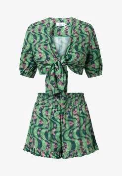 HAVANA - Shorts - Green 13 HAVANA - Shorts - Green -Frauen Geschäft 7cc1abe0df62470aaede63c9fff779ea