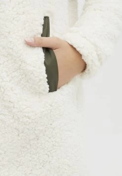 OXMO OXELINE - Kurzmantel - Cloud Dancer 12 OXMO OXELINE - Kurzmantel - Cloud Dancer -Frauen Geschäft 8b12b717032f46e2b46e88850c78f133