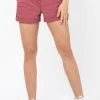 MIT DETAILS - Jeans Shorts - Dark Rose