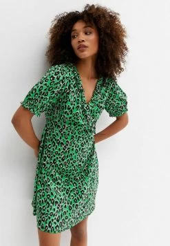 New Look Freizeitkleid - Green Pattern