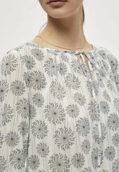 Peppercorn Bluse - Covert Green -Frauen Geschäft a95ce91e425a4bc0a1ad86c74b45efc9