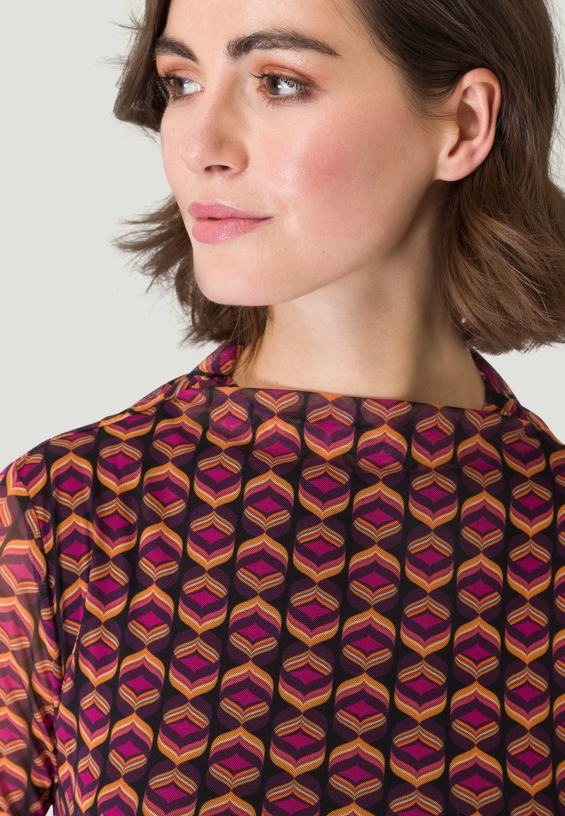 Zero MIT RETROPRINT - Freizeitkleid - Blackpink 6 Zero MIT RETROPRINT - Freizeitkleid - Blackpink – Bild 4