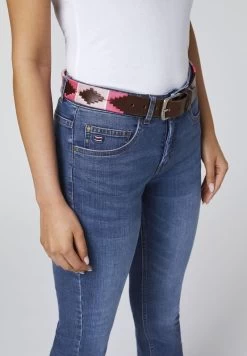 MIT DEZENTER WASCHUNG UND STRETCH - Jeans Slim Fit - Medium Blue 11 MIT DEZENTER WASCHUNG UND STRETCH - Jeans Slim Fit - Medium Blue -Frauen Geschäft b05d0a25c43d46e295208f1cc0f279e8