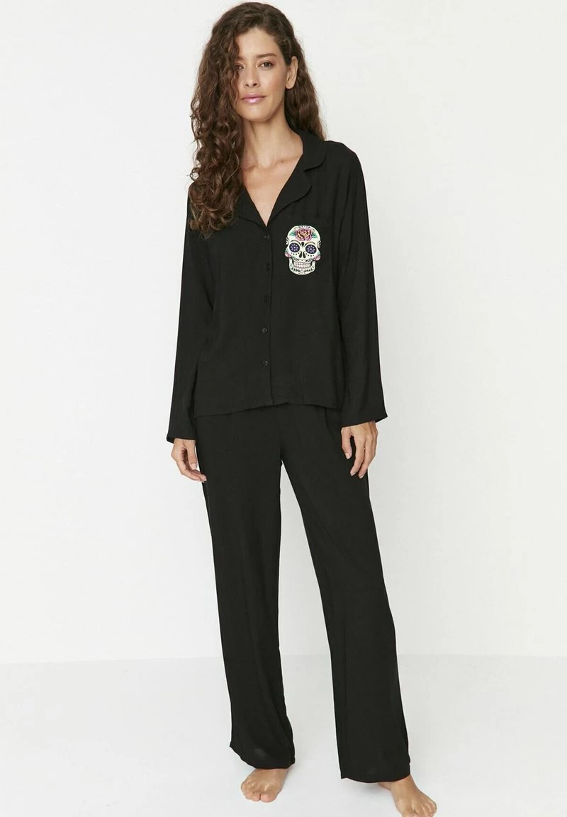 Trendyol Nachtwäsche Set - Black 3 Trendyol Nachtwäsche Set - Black