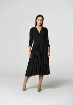 AMARINE - Strickkleid - Black -Frauen Geschäft d66f7022b9994e10870fbe58a5ea3653 1