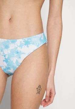 ONLY ONLMOLLY TIE DYE BRIEF - Bikini-Hose - Cloud Dancer/azure Blue Tie Dye -Frauen Geschäft d6c62adb8218404abd1c4d053e558731