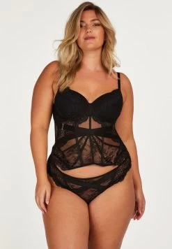 BELLATRIX - String - Black