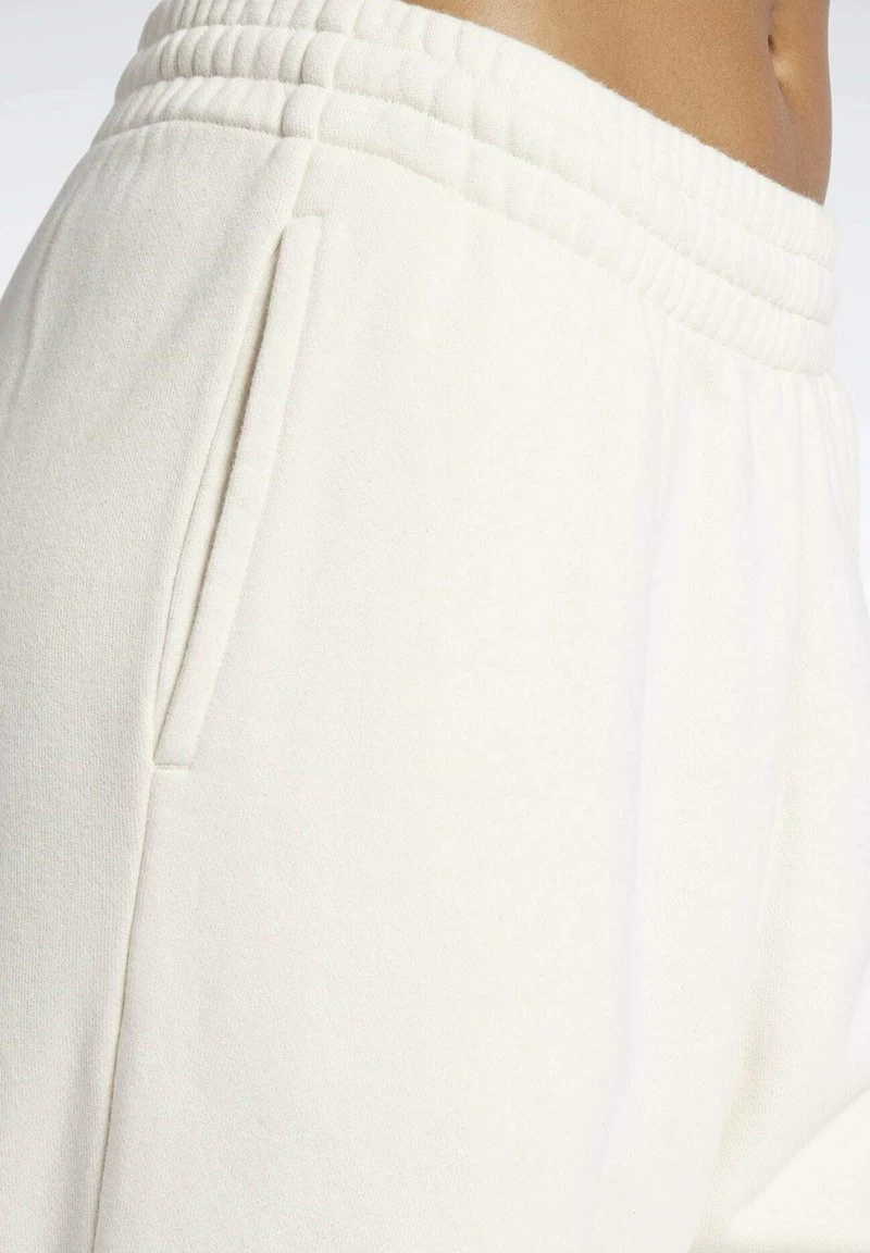 Reebok Classic NATURAL DYE - Jogginghose - Non Dyed 7 Reebok Classic NATURAL DYE - Jogginghose - Non Dyed – Bild 5