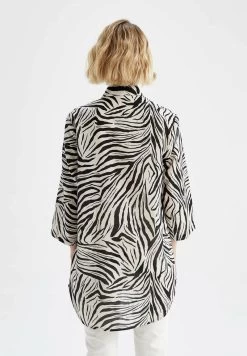 DeFacto Hemdbluse - Beige 10 DeFacto Hemdbluse - Beige -Frauen Geschäft df629cb3588542d9ba501f5a48fd6698