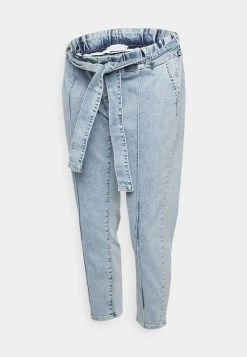 Mamalicious MLCEDAR CROPPED - Jeans Tapered Fit - Light Blue Denim -Frauen Geschäft e86177bd58f24e4ca604150c593aa293