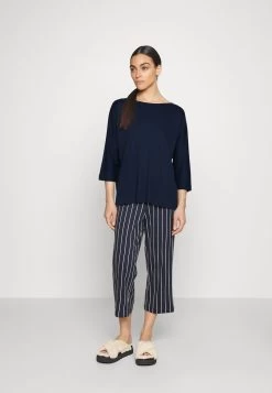 Bestseller -Frauen Geschäft f0027a4bb294412b8fcba01be8b7ac75