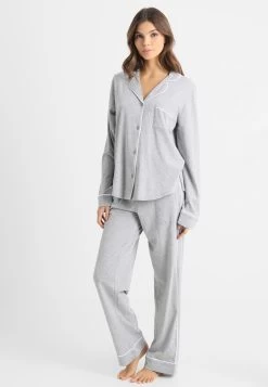 NEW SIGNATURE - Nachtwäsche Set - Grey Heather 9 NEW SIGNATURE - Nachtwäsche Set - Grey Heather -Frauen Geschäft f31ede35840d478a84d5affbe332ef4c